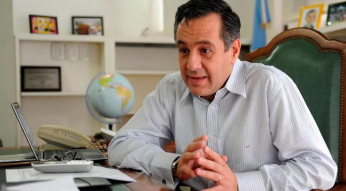 Alejandro Finocchiaro: “No estamos de fiesta en el Gobierno, sino que vamos por el buen camino”