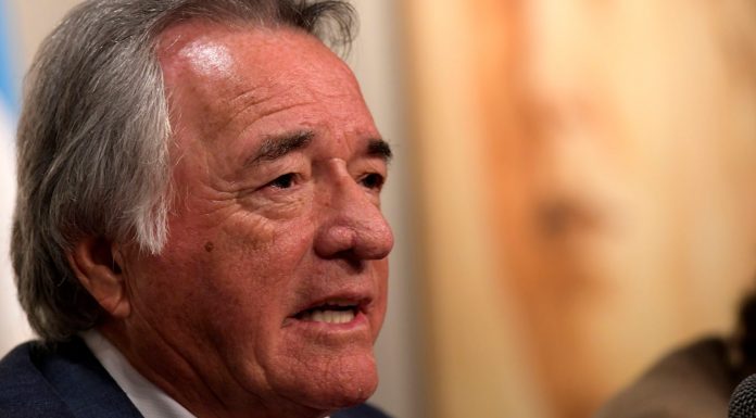 Luis Barrionuevo: “El Partido Justicialista fue utilizado por el kirchnerismo para vaciarlo ideológicamente”