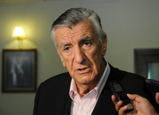 José Luis Gioja: “Me parece que es una intromisión”
