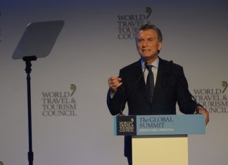 Macri cae y nadie lo aprovecha