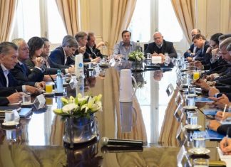 La soledad de Macri, más tensión por las tarifas y objetivo Conurbano