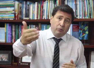 Daniel Arroyo: – “La pobreza en Argentina tiene cara de niño y de mujer”