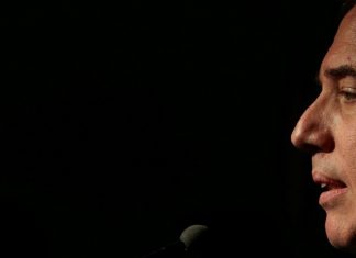 Nicolás Dujovne coordina, pero las claves se manejan en la Casa Rosada