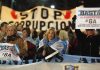 Correr en auxilio de los corruptos