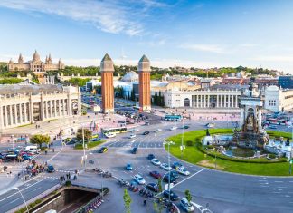 El ” modelo ” de los virtuosos y los camelos de siempre