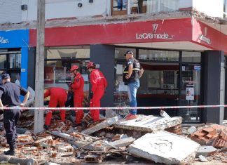 Trágico accidente en Punta Mogotes se lleva la vida de una madre y su hija