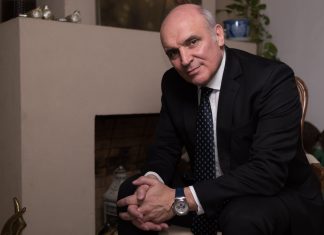 José Luis Espert: “La Argentina no tiene viabilidad si no compite con el mundo”