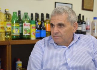 Víctor Fera: “El gobierno se junta con sus peores enemigos”
