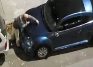 ¿Qué hacer si estacionan un auto en la puerta de tu garaje?
