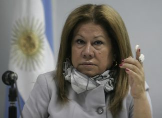 Graciela Camaño: “El kirchnerismo a nosotros nos metió en un corral por ineficiencia”