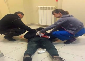Un hombre ingresó a una clínica de Ushuaia con un hacha y provocó destrozos