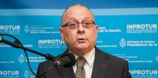 El Gobierno confirmó que comenzaron las tareas para remover los paneles solares en la frontera con Chile