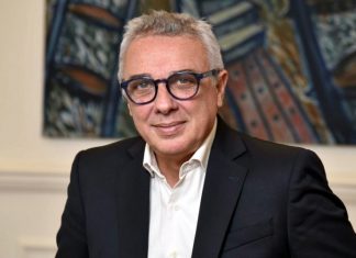Julio Zamora: “Hay un equipo de psicólogos para contener a las familias”