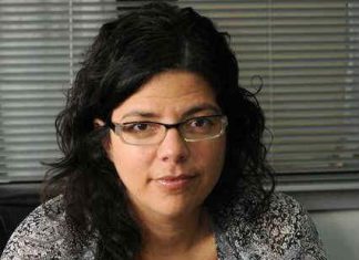 Carla Vizzotti: “Necesitamos que las personas denuncien los síntomas que tengan”