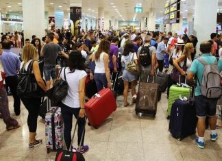 Aeropuerto de Ezeiza:”En migraciones es un caos total. No los vi preparados para realizar controles”