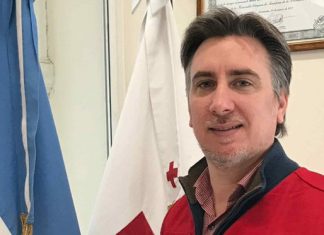 Diego Tipping: “El objetivo es fortalecer todo el sistema público y privado de terapia intensiva”