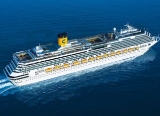 Crucero Costa Pacífica varado: “Los quieren llevar a Italia y eso es criminal”