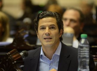 Luciano Laspina: “En cuatro meses Guzmán no negoció la deuda”