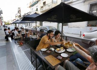 Gastronómicos porteños: “Todos los días cierran entre 15 y 20 negocios que ya sabemos que no van a volver”