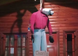Iguazú: vecinos colocaron muñecos colgados del cuello para espantar a los delincuentes.
