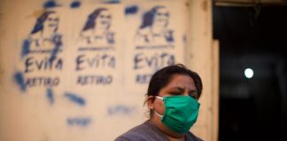 Villa 31: “El virus es un veneno, nos cuidamos e igual nos contagiamos”