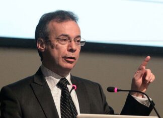 Daniel Artana: “Arreglada la deuda, tampoco tenes resuelta la crisis económica”
