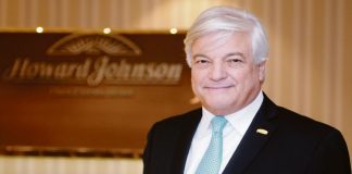 “La agricultura y el turismo son los sectores que pueden ayudar a paliar la crisis que se viene, defendámoslos”