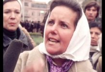 La historia del periodista holandés que cubrió las marchas de las Madres de Plaza de Mayo en el ’78