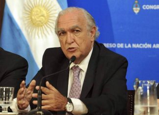 Gil Lavedra: “La Corte Suprema tiene que trabajar en los casos que interesan y hacerlo eficientemente”