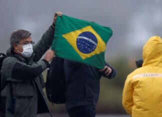 Coronavirus en Brasil: hay dos millones de infectados en total y 40 mil casos diarios