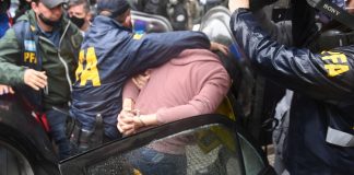 Fernando Scanavino: “Soy un espía que da nombre, apellido y sube fotos en Facebook; un fracaso la verdad”