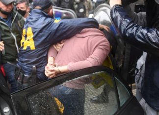 Fernando Scanavino: “Soy un espía que da nombre, apellido y sube fotos en Facebook; un fracaso la verdad”