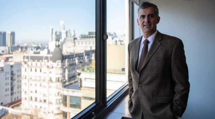 Economía:”No hay país que haya retrocedido tanto por la pandemia como el nuestro”