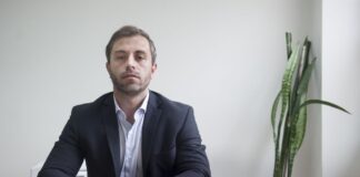 Federico Furiase: “Hay que ver cómo bajamos la brecha entre el dólar blue y el oficial”