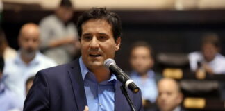 Maximiliano Abad: “Al Gobierno de los científicos se nota que le faltan matemáticos”