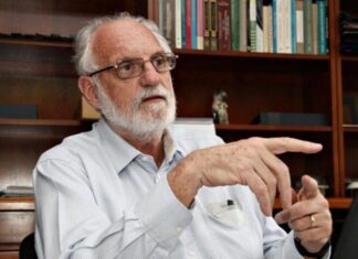 Juan Carlos De Pablo: “El ministro de Economía está para atajar penales”