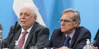 Vacuna rusa: Eduardo López explicó quiénes serán los primeros en vacunarse