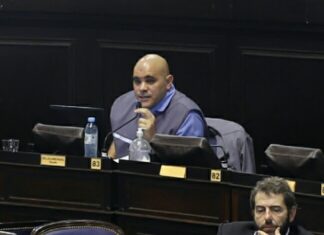 Claudio Dellecarbonara: “Kicillof mandó a la policía de Berni a reprimir”