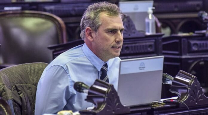 De Lamadrid: “Las propias acciones del Gobierno demuestran que la propiedad privada está en peligro”