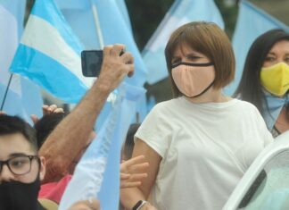 Patricia Bullrich: “Me mandé una macana con los pasajes a Córdoba”