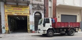 El dueño de una tienda de materiales para la construcción: “El Presidente ve otra realidad”