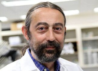 Adolfo García-Sastre: “Aún no somos capaces de contener la pandemia, pero tengo esperanza en las vacunas”