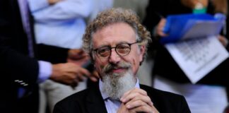 Alfredo Luenzo: “La Ley del Aborto es un complemento a la educación sexual, lo de ayer fue bisagra”