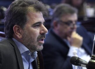 Tras el polémico gesto, reapareció Cristian Ritondo: “El kirchnerismo rompe todas las reglas y te saca”