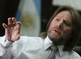 Carlos Rozanski: “Hubo un plan sistemático de persecución por parte de Macri hacia Cristina”