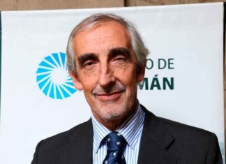 Lautaro de Vedia: “En este contexto, creo que es coherente la medida de dar una dosis de vacuna”