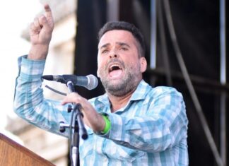 El coordinador de Barrios de Pie: “Las organizaciones sociales son parte de la solución”