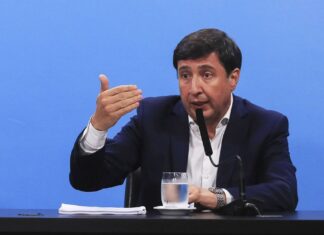 Daniel Arroyo: “Es importante vincular los planes sociales con el trabajo y la capacitación”