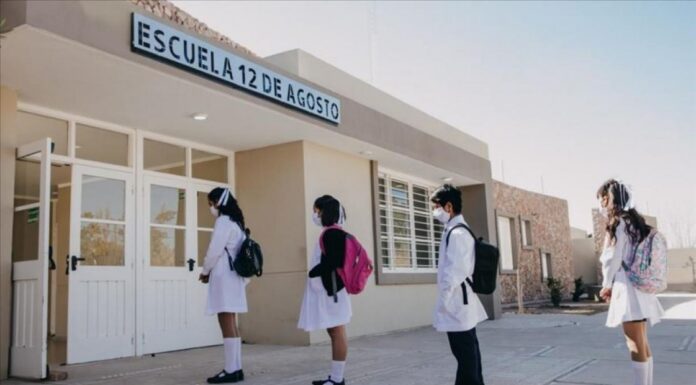 Catamarca optó por seguir el decreto firmado por el presidente y cerró las escuelas