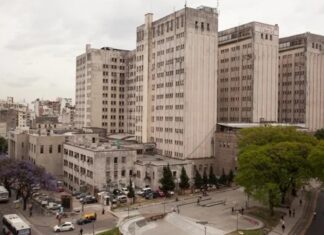 En el Hospital de Clínicas suspenden las cirugías programadas porque tienen las terapias colapsadas